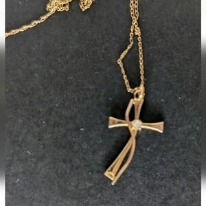 Cross Vintage Y2K Pendant 1/20 14K Filled With CZ Center Stone